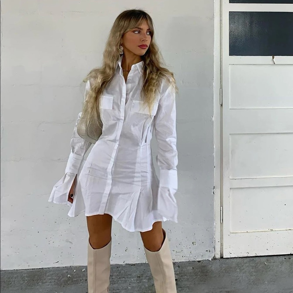 ✨ LIONESS NWT Modern Fit and Flare White Dress